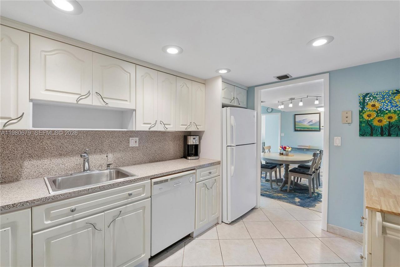 10777 W Sample Rd, Unit 918, Coral Springs, FL 33065 Photo