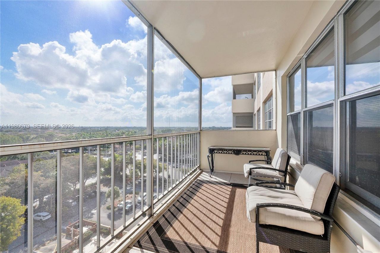 10777 W Sample Rd, Unit 918, Coral Springs, FL 33065 Photo