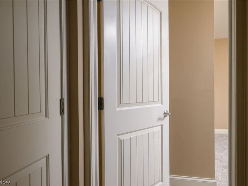 465 Wagler Avenue SW, Hartville, OH 44632 Photo 10