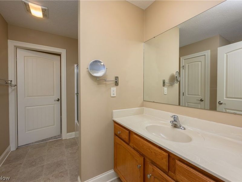 465 Wagler Avenue SW, Hartville, OH 44632 Photo 24