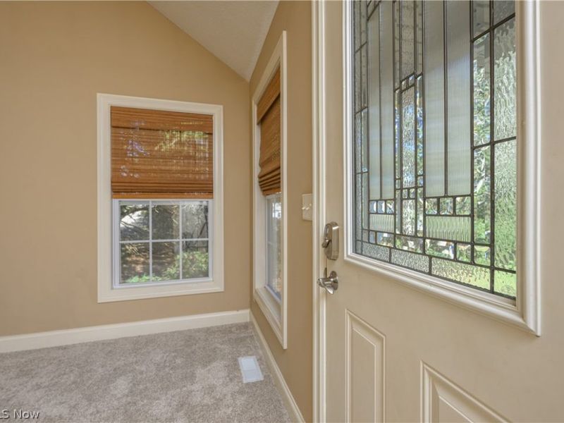 465 Wagler Avenue SW, Hartville, OH 44632 Photo 3