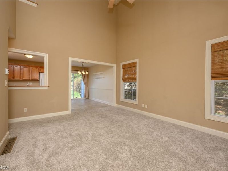 465 Wagler Avenue SW, Hartville, OH 44632 Photo 5