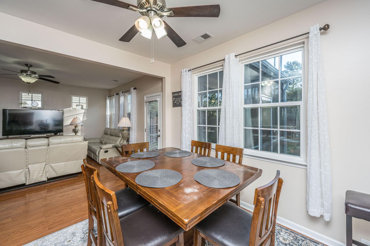 137 Radtko Road Photo 12