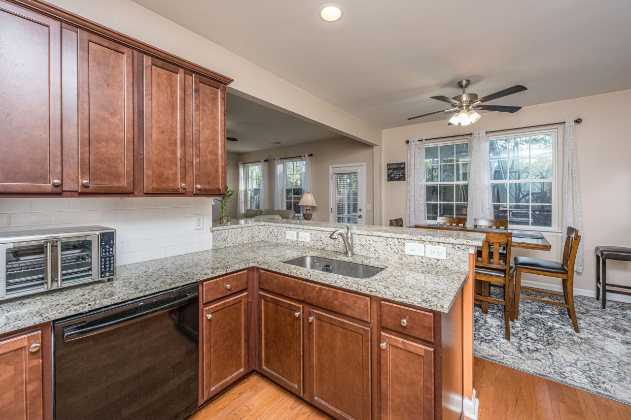 137 Radtko Road Photo 14