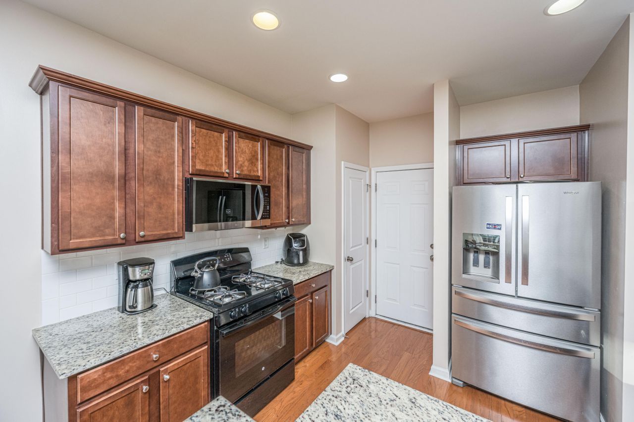 137 Radtko Road Photo 15