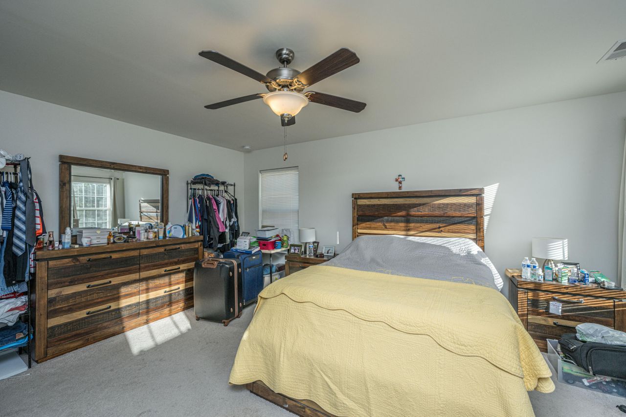 137 Radtko Road Photo 22