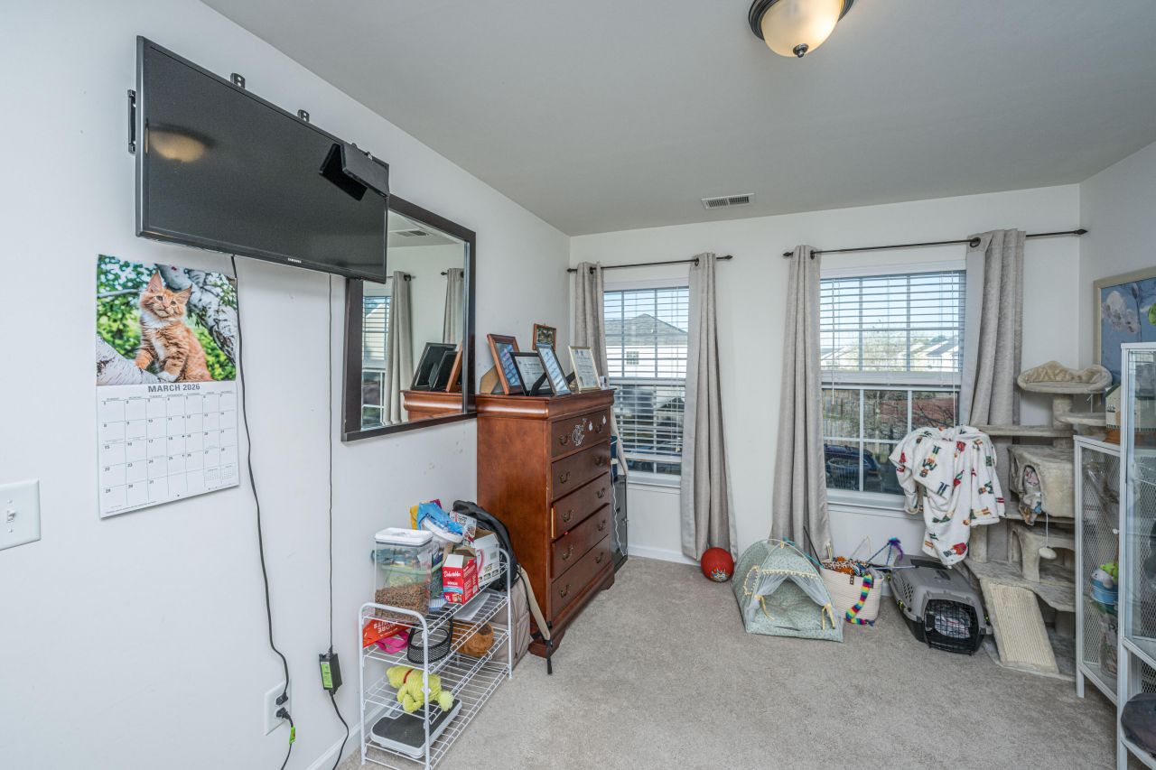 137 Radtko Road Photo 27