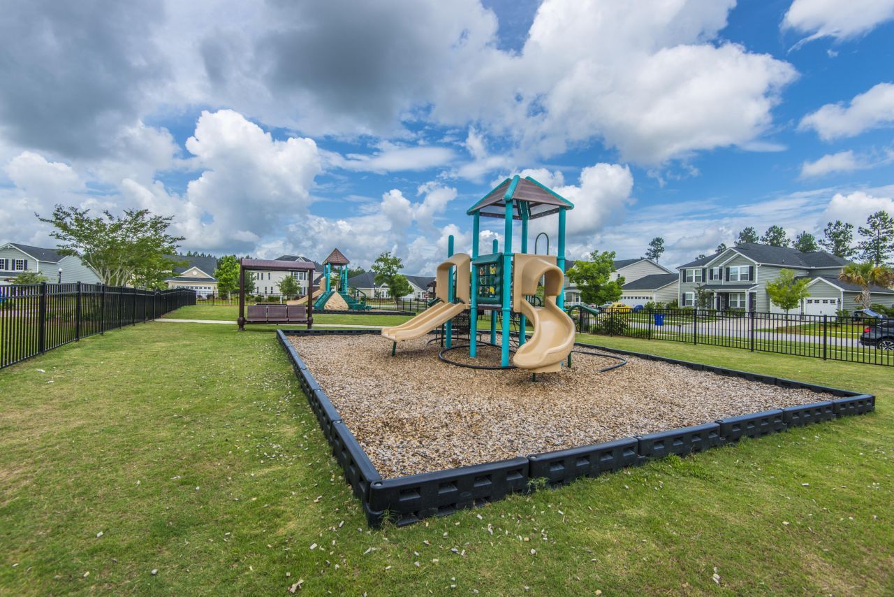 137 Radtko Road Photo 62