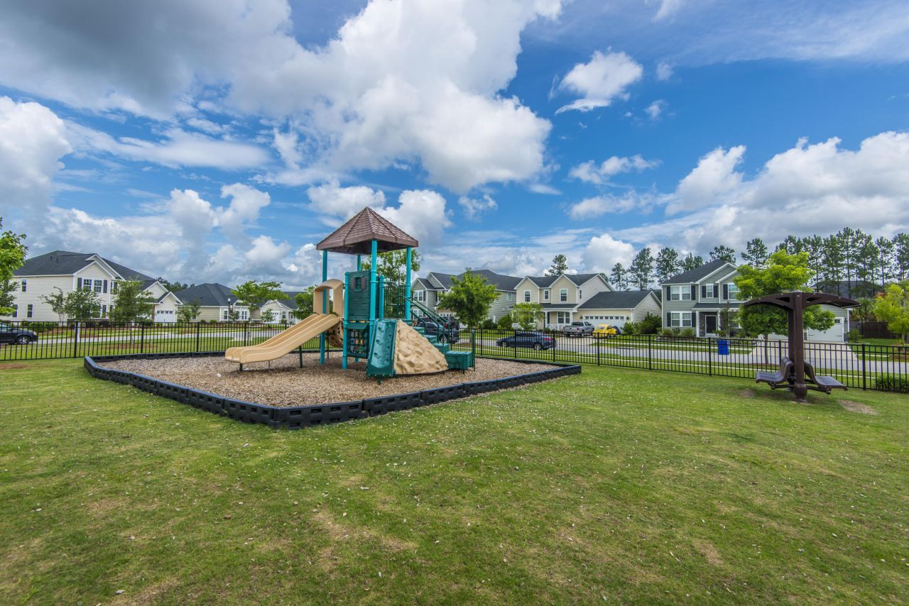 137 Radtko Road Photo 63