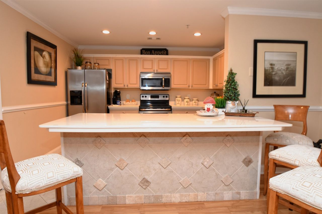 4366 Rivergate Ln. Photo 17