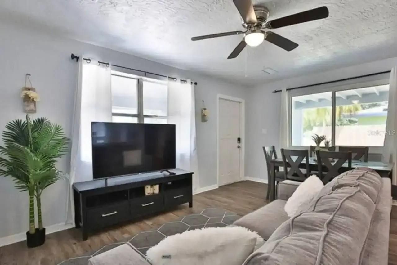 3113 Mcintosh Road, Sarasota, FL 34232 Photo