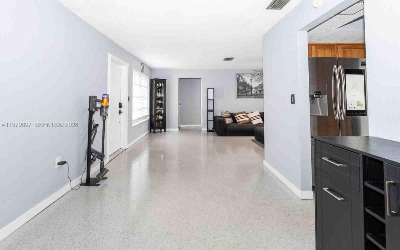 6680 NW 24th Pl, Sunrise, FL 33313 Photo