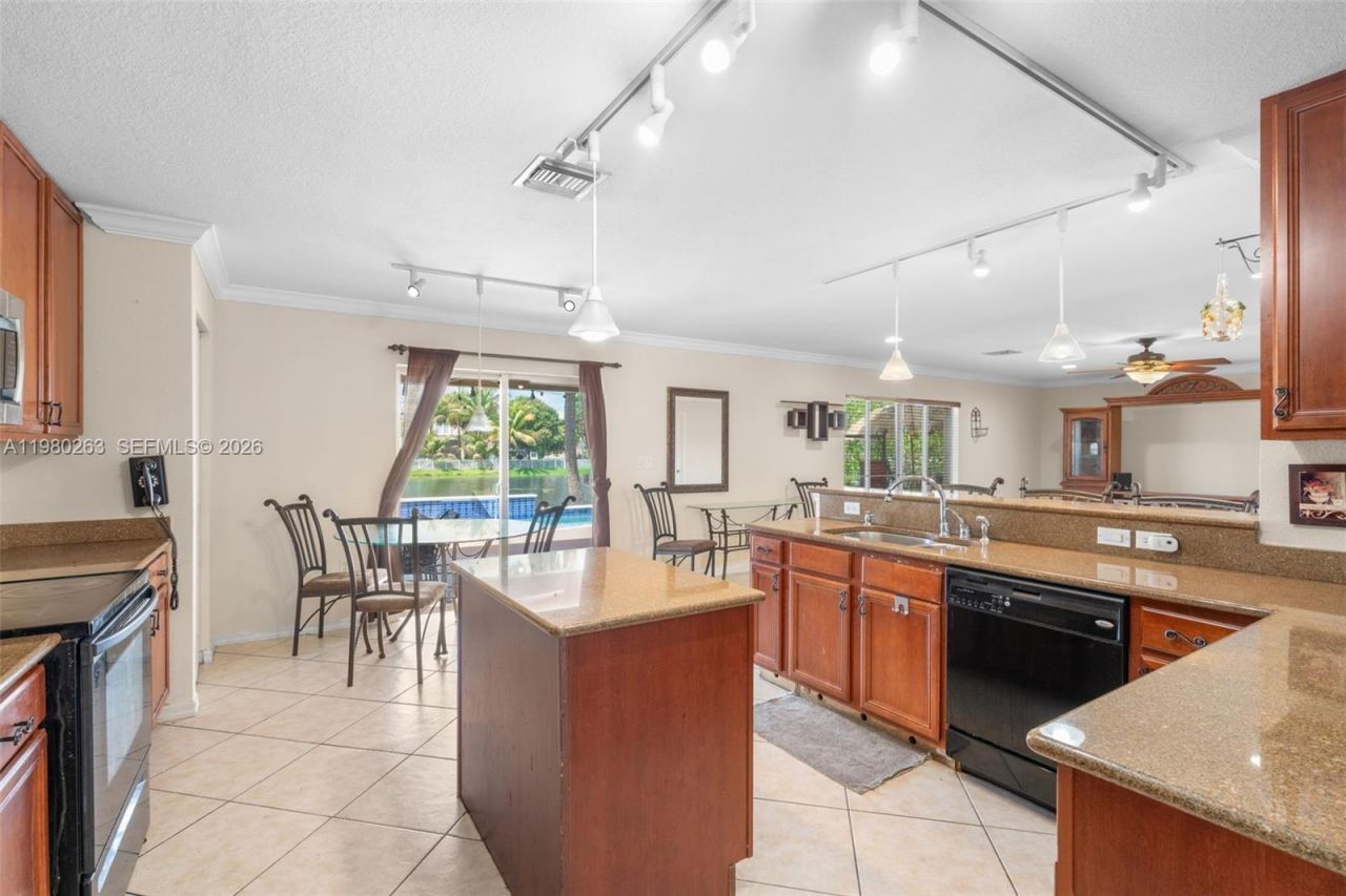 4628 SW 129th Ave , Miramar, FL 33027 Photo