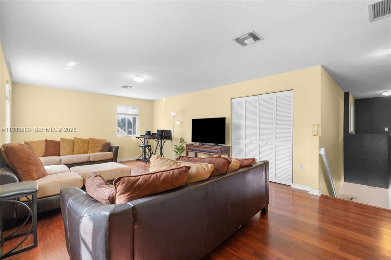 4628 SW 129th Ave , Miramar, FL 33027 Photo