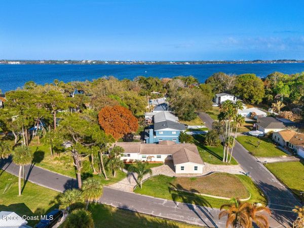 135 Oakledge Drive , Rockledge, FL 32955