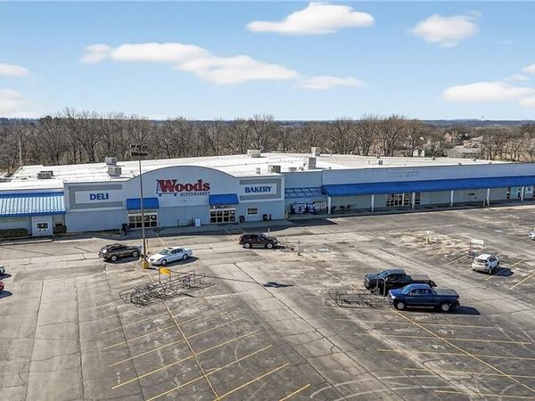 1407 W Austin Boulevard, Nevada, MO 64772