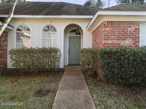 286 Azalea Court, Brandon, MS 39047