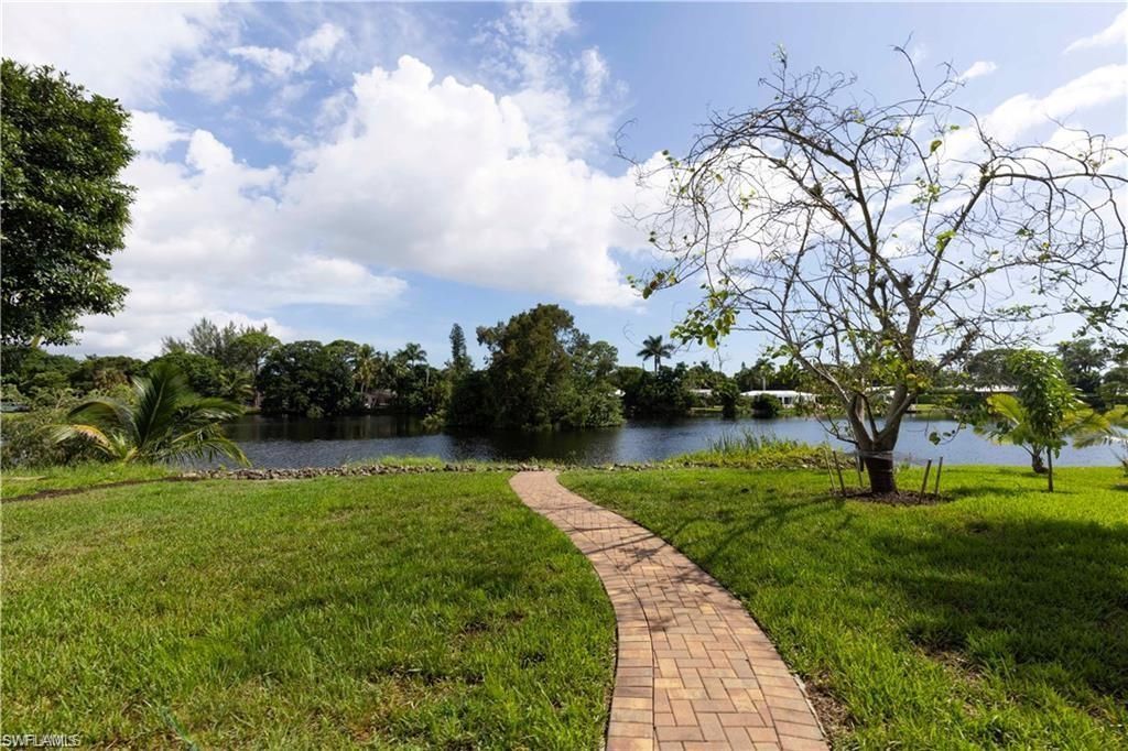 1354 Rordon Ave , Naples, FL 34103 Photo