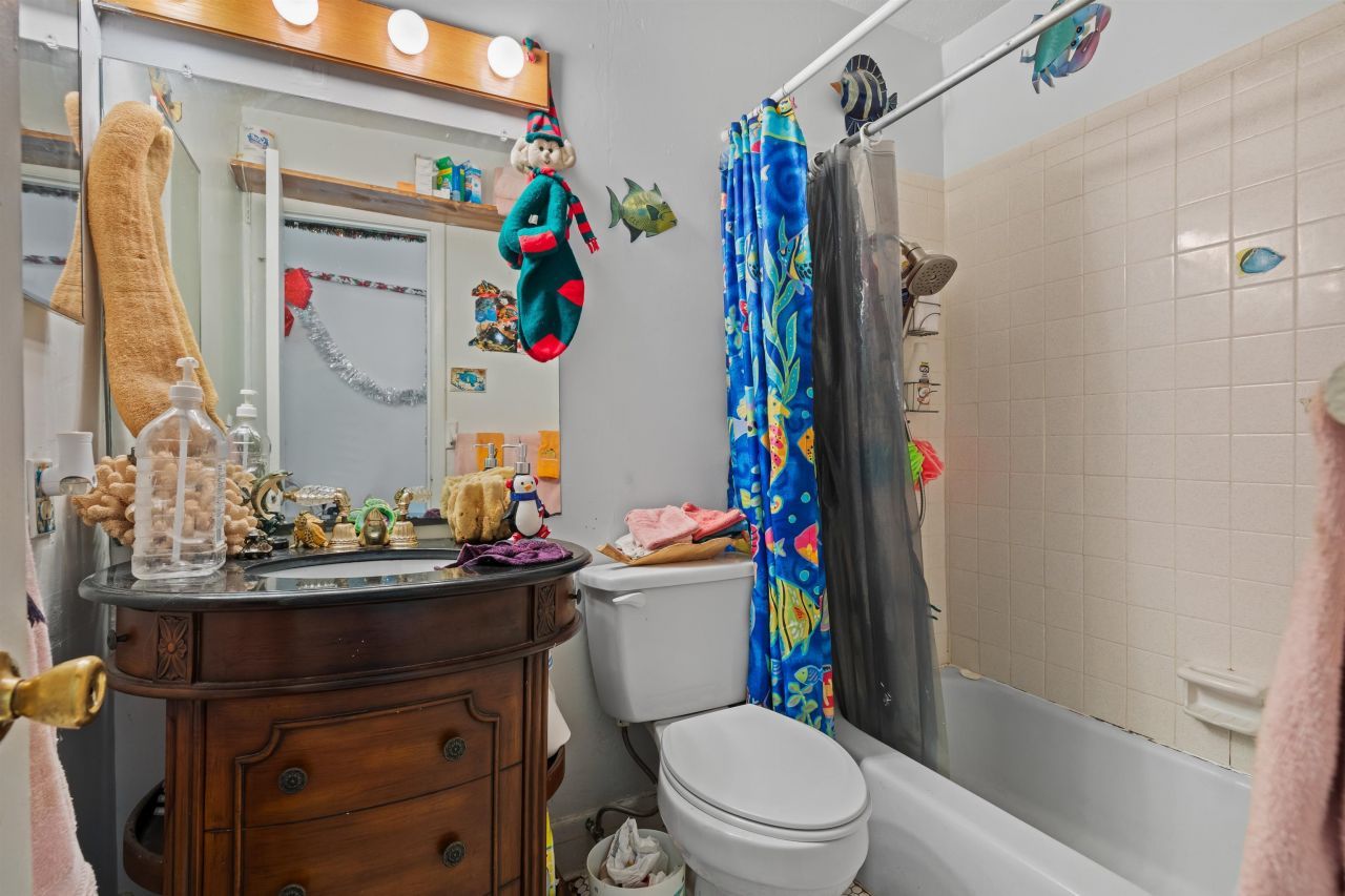 3422 Longwood Ln. Photo 11