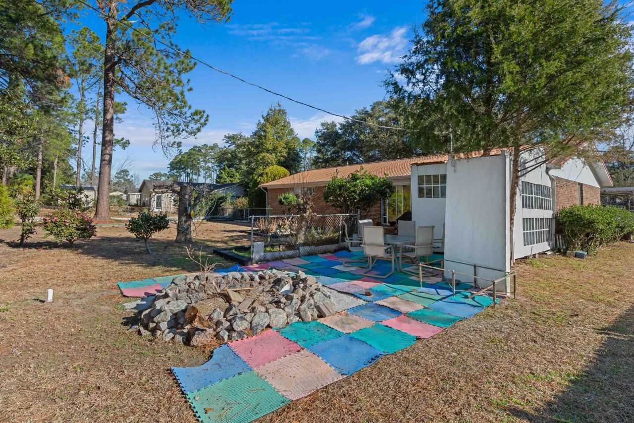 3422 Longwood Ln. Photo 18