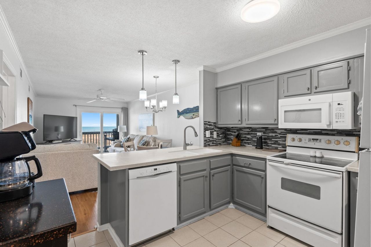 613 S Ocean Blvd. Photo 5