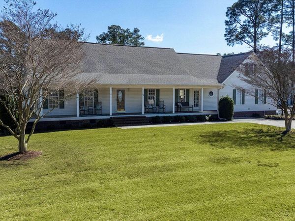 76 Wrexham Place, Elizabethtown, NC 28337