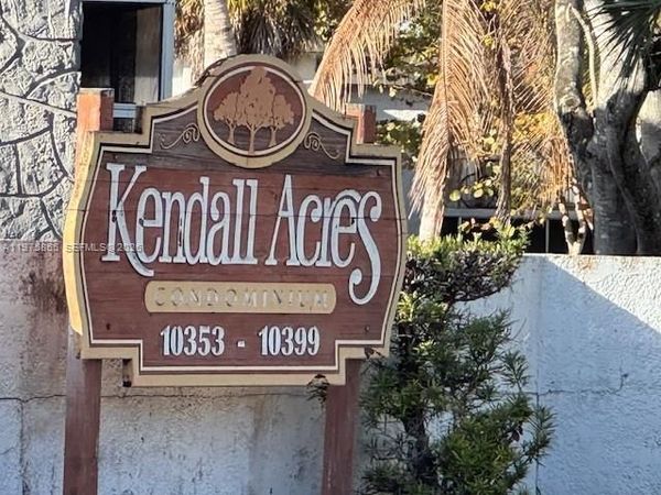 10353 N Kendall Dr, Unit BB-6, Miami, FL 33176