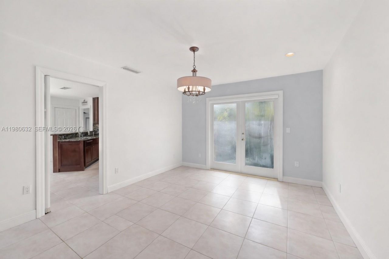 16701 SW 84th Ct, Palmetto Bay, FL 33157 Photo