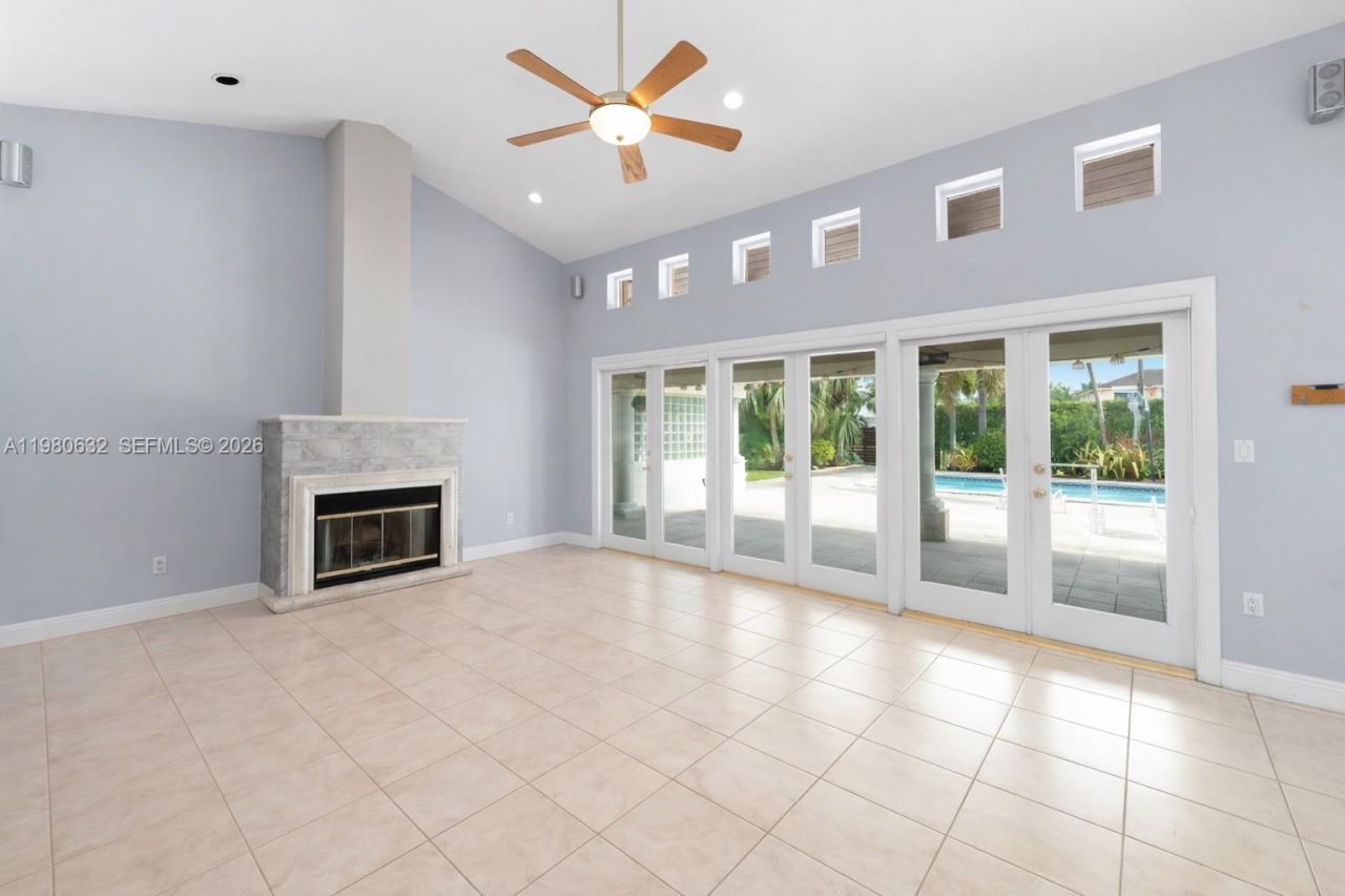 16701 SW 84th Ct, Palmetto Bay, FL 33157 Photo