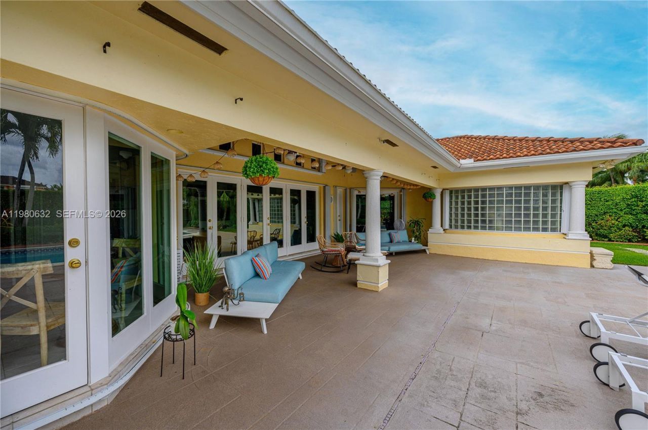 16701 SW 84th Ct , Palmetto Bay, FL 33157 Photo