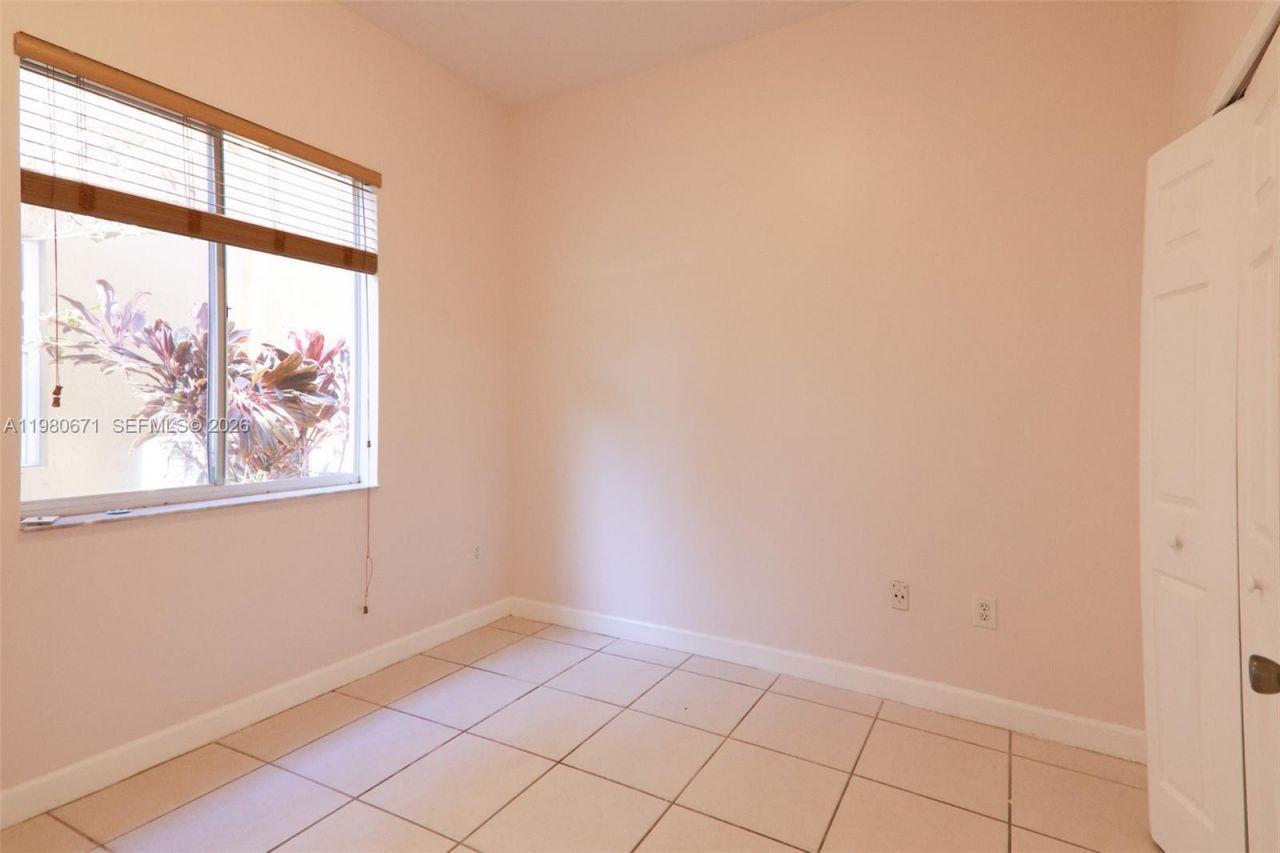5321 SW 130th Ter, Miramar, FL 33027 Photo