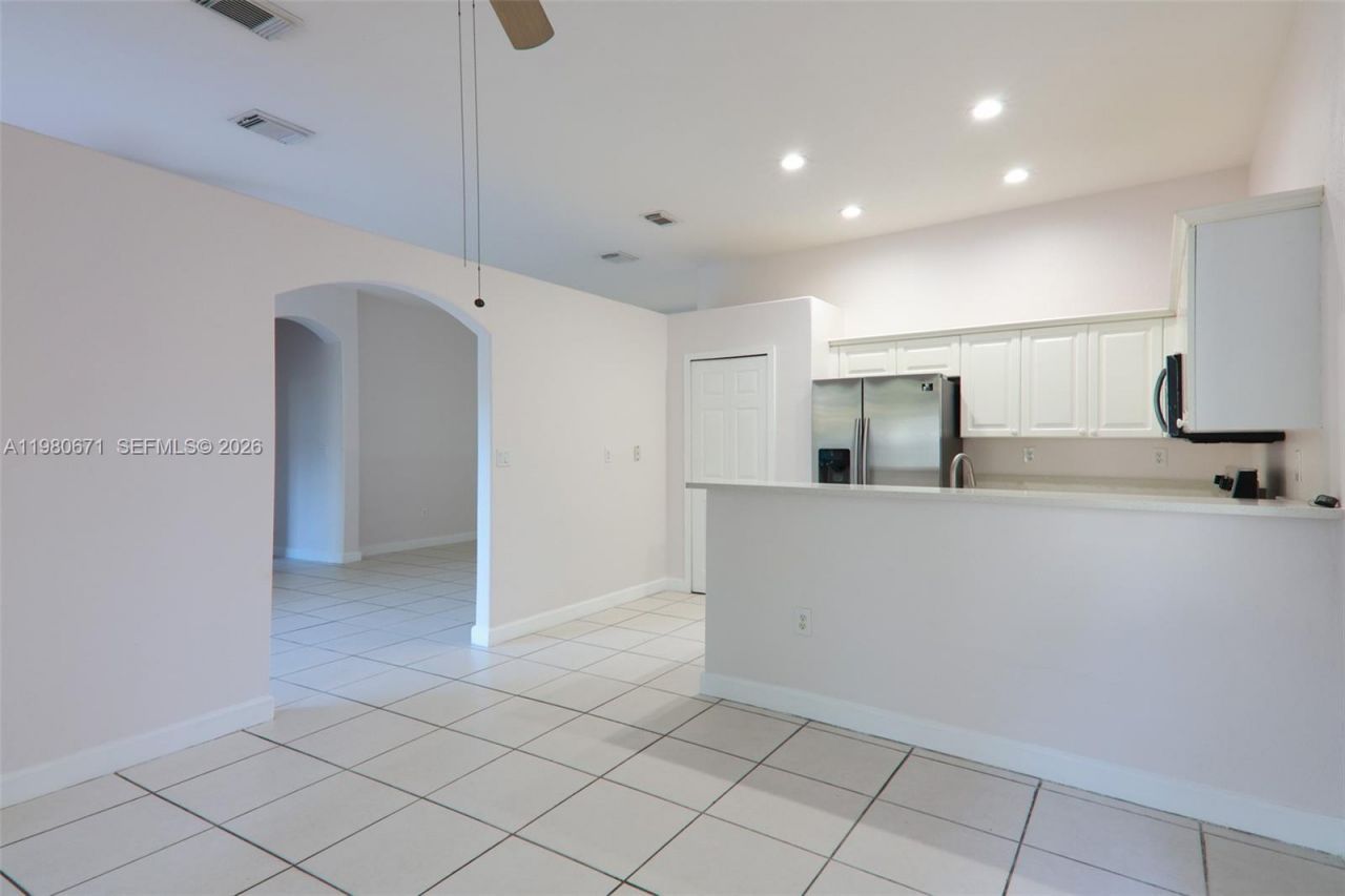 5321 SW 130th Ter, Miramar, FL 33027 Photo