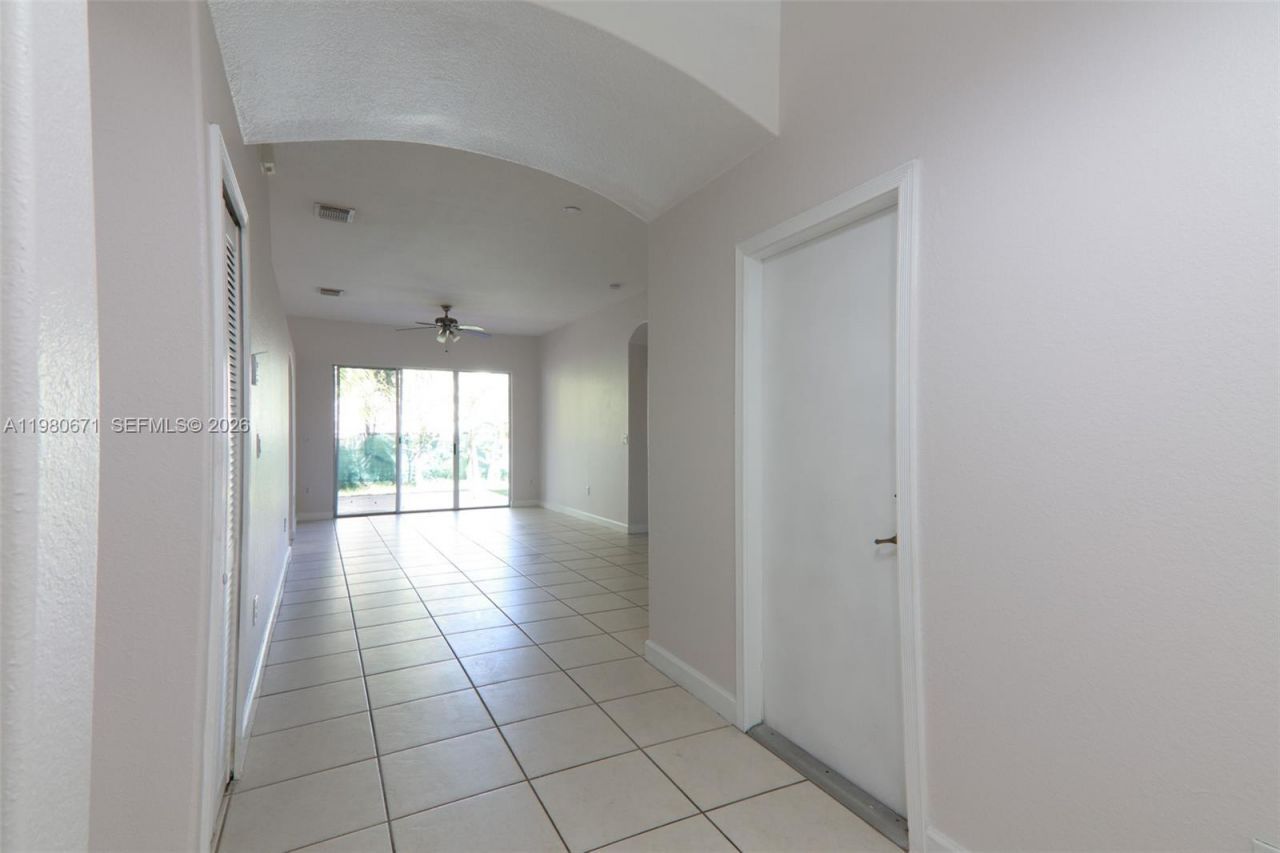 5321 SW 130th Ter , Miramar, FL 33027 Photo