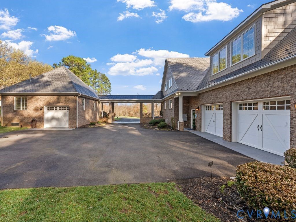 3088 Greywalls Drive Powhatan, VA 23139