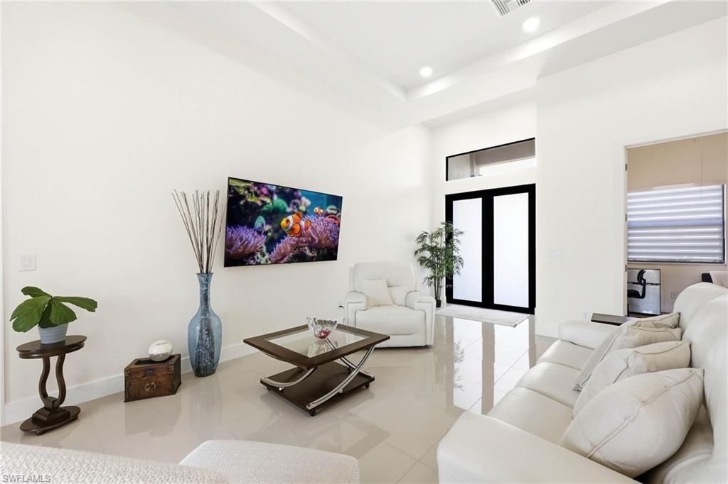 1429 NE 6th Ave , Cape Coral, FL 33909 Photo