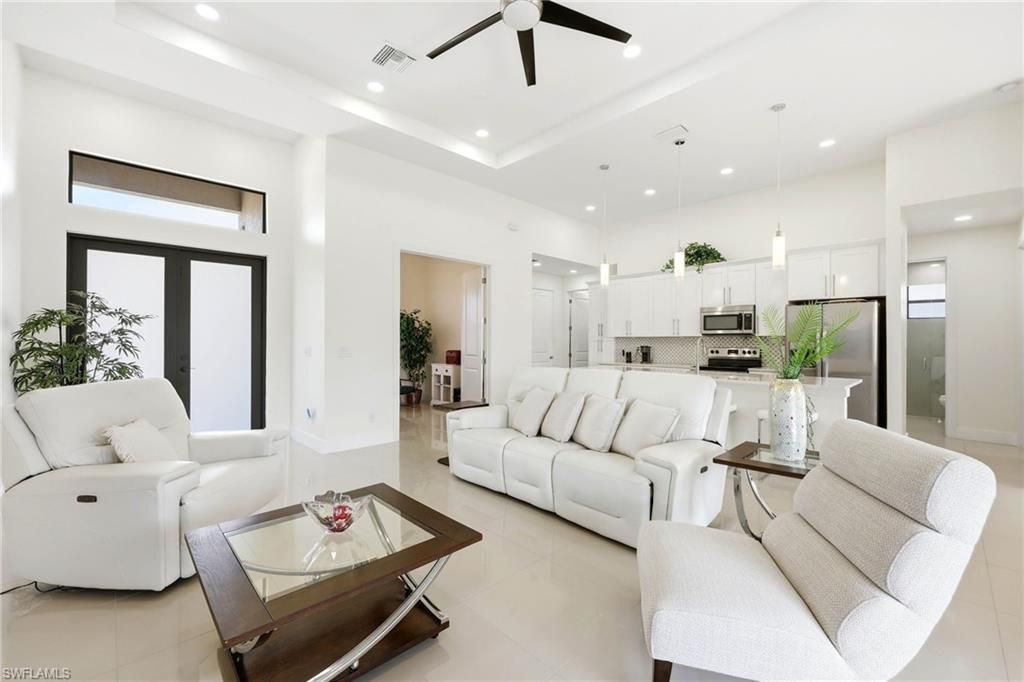 1429 NE 6th Ave , Cape Coral, FL 33909 Photo