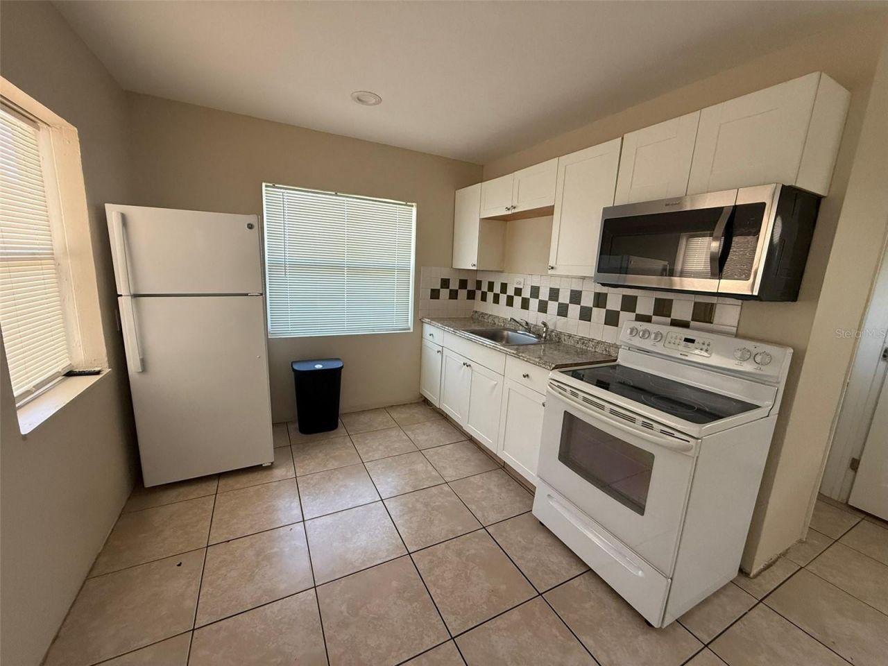 10598 106th Avenue , Largo, FL 33773 Photo