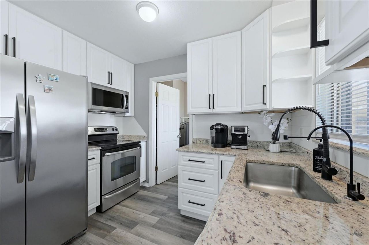 564 Leach Street, Englewood, FL 34223 Photo