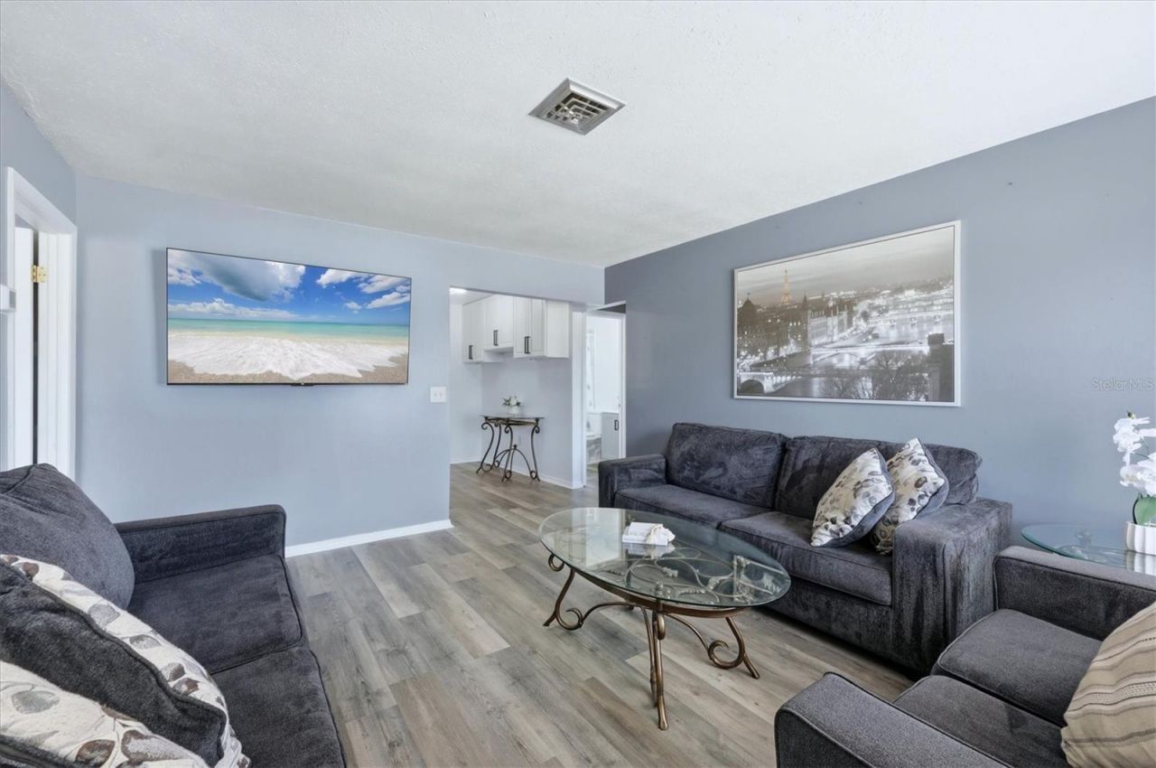 564 Leach Street, Englewood, FL 34223 Photo