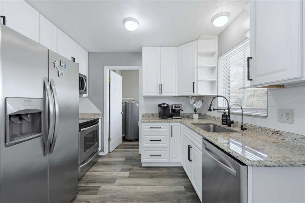 564 Leach Street, Englewood, FL 34223 Photo