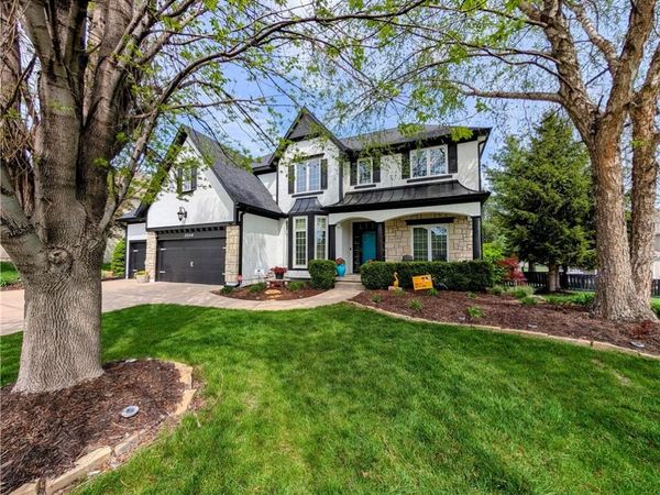 22218 W 57th Street, Shawnee, KS 66226