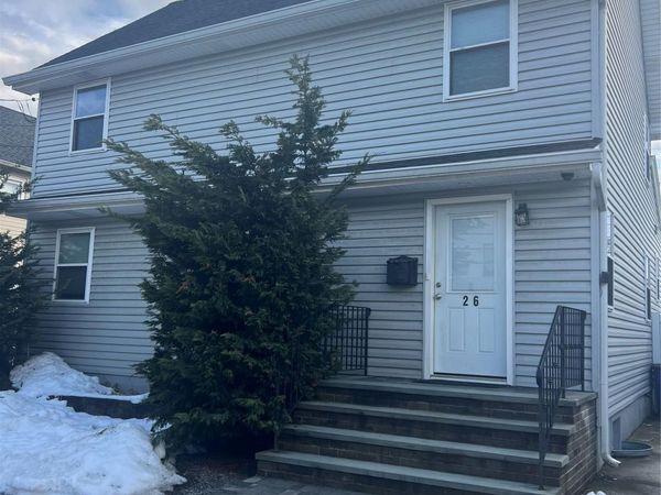 26 E Hawthorne Avenue, Valley Stream, NY 11580