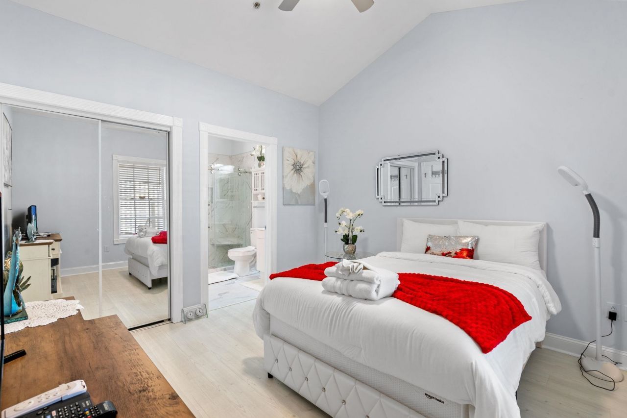 4811 Magnolia Lake Dr. Photo 11