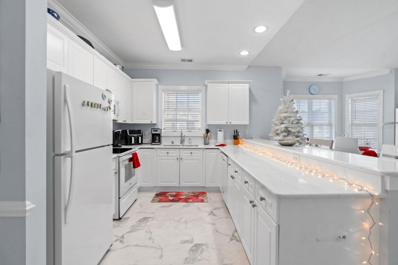 4811 Magnolia Lake Dr. Photo 9