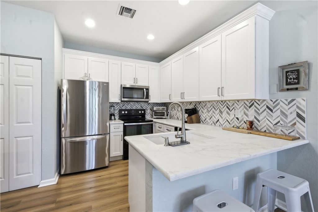 2619 Langrove Lane Sw, Unit 2619, Vero Beach, FL 32962 Photo