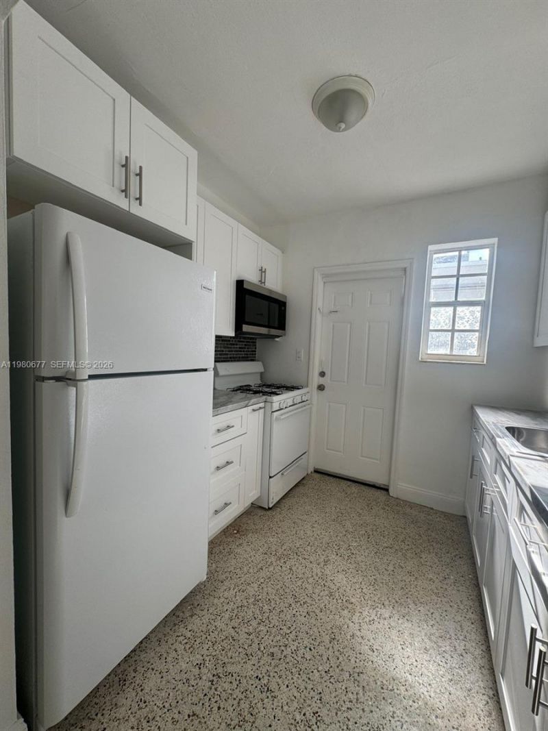 Please Call For Address, Miami Beach, FL 33141 Photo