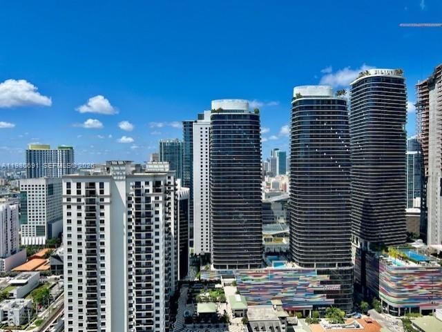 1111 SW 1st Ave , Unit 3223, Miami, FL 33130 Photo