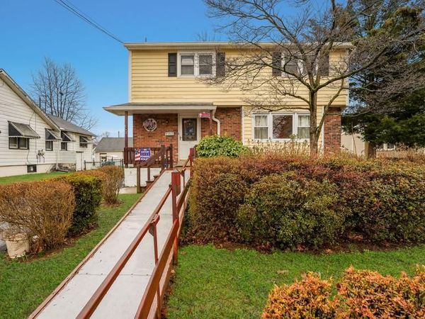 111 DEHAVEN AVENUE, LANGHORNE, PA 19047