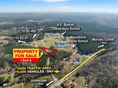 1042 Bethera Road, Bonneau, SC 29431