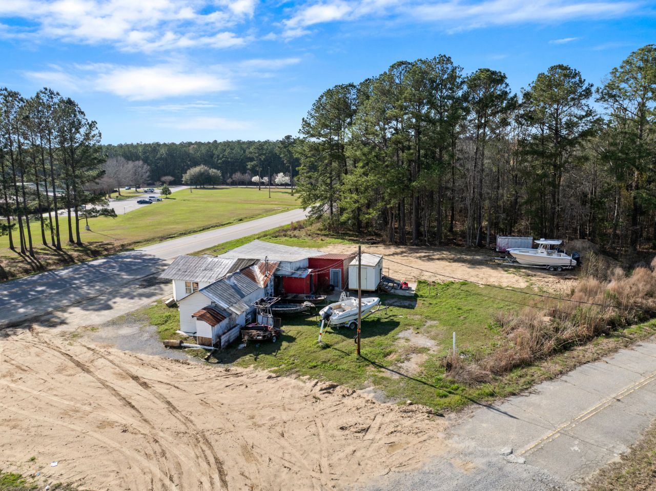 1042 Bethera Road Photo 10